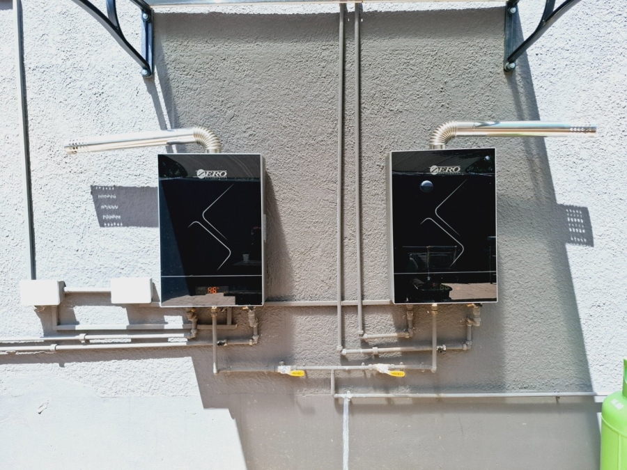 5 Bedroom Property for Sale in Rayton Free State